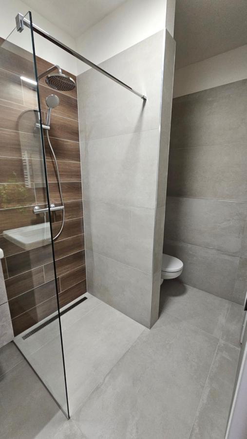 2 Room Apartment, New Building, Bosakova Street, 29 Bratislava Eksteriør billede