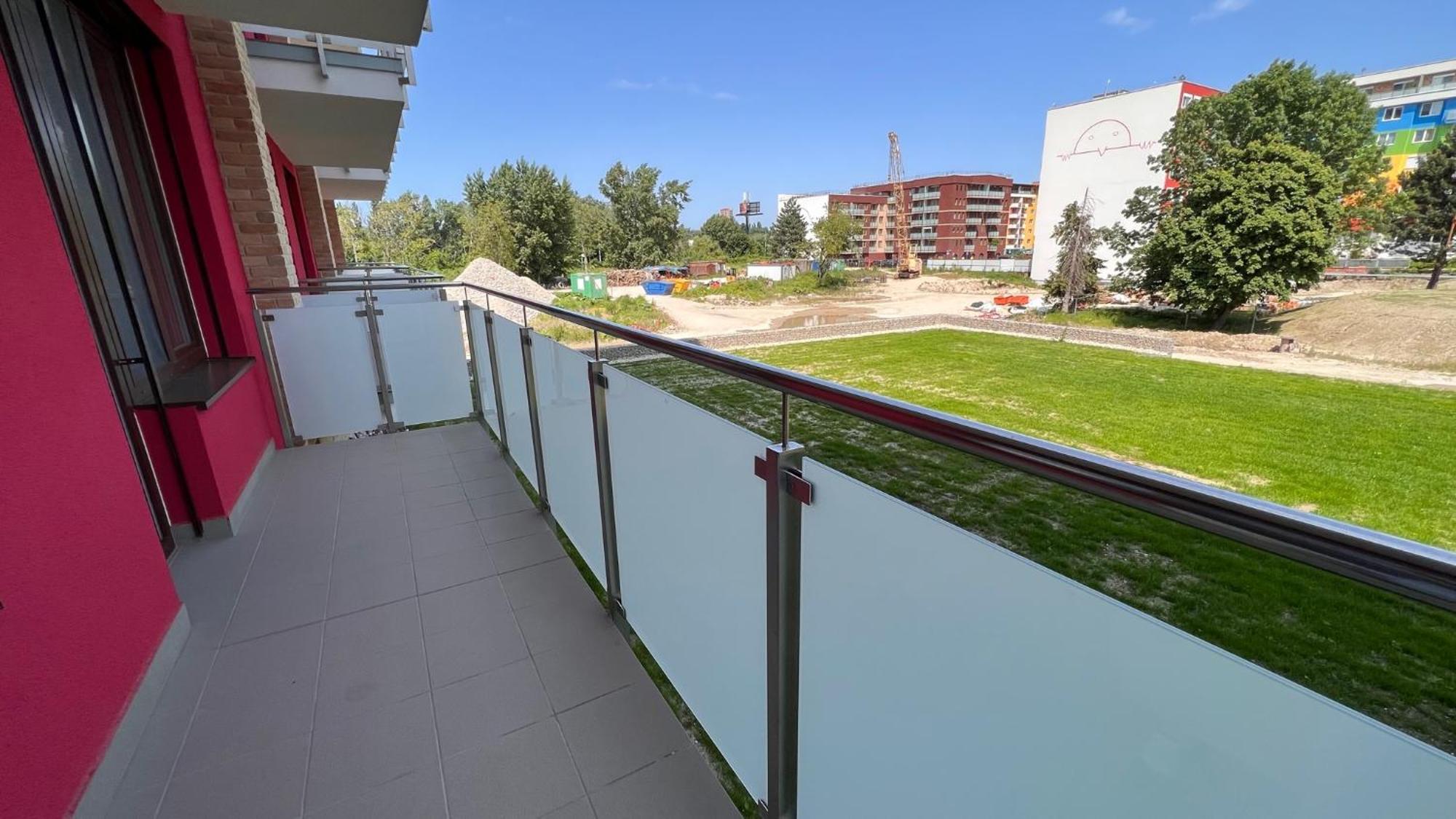 2 Room Apartment, New Building, Bosakova Street, 29 Bratislava Eksteriør billede